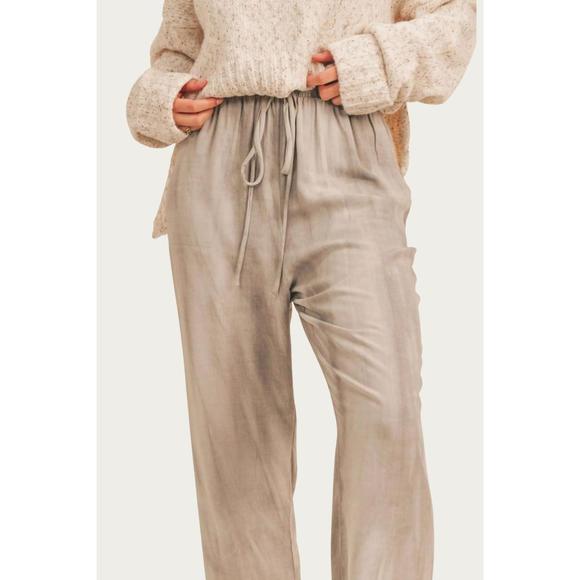 NEW SADIE & SAGE mystic haze drawstring pant in grey - Picture 5 of 5